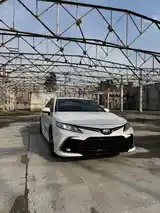 Toyota Camry, 2018-3