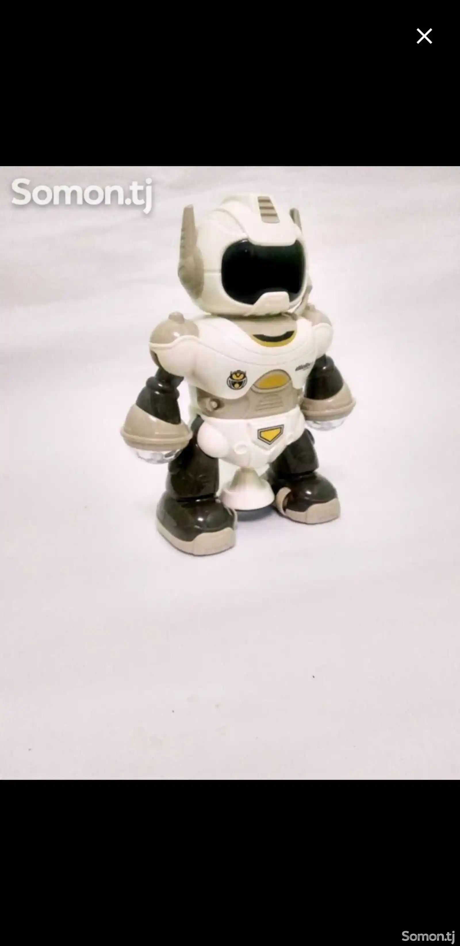 Танцующий робот-2