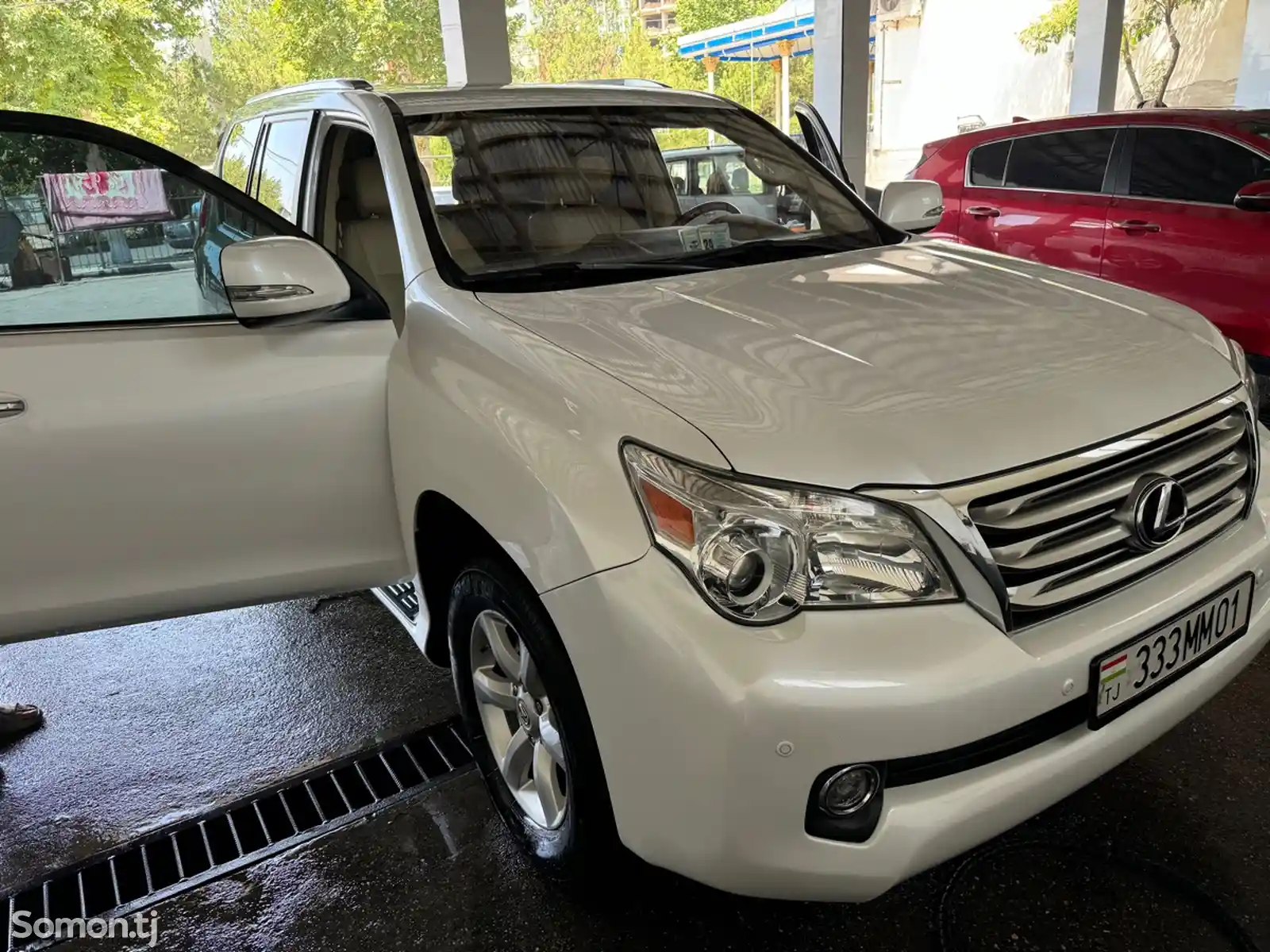 Lexus GX series, 2011-1