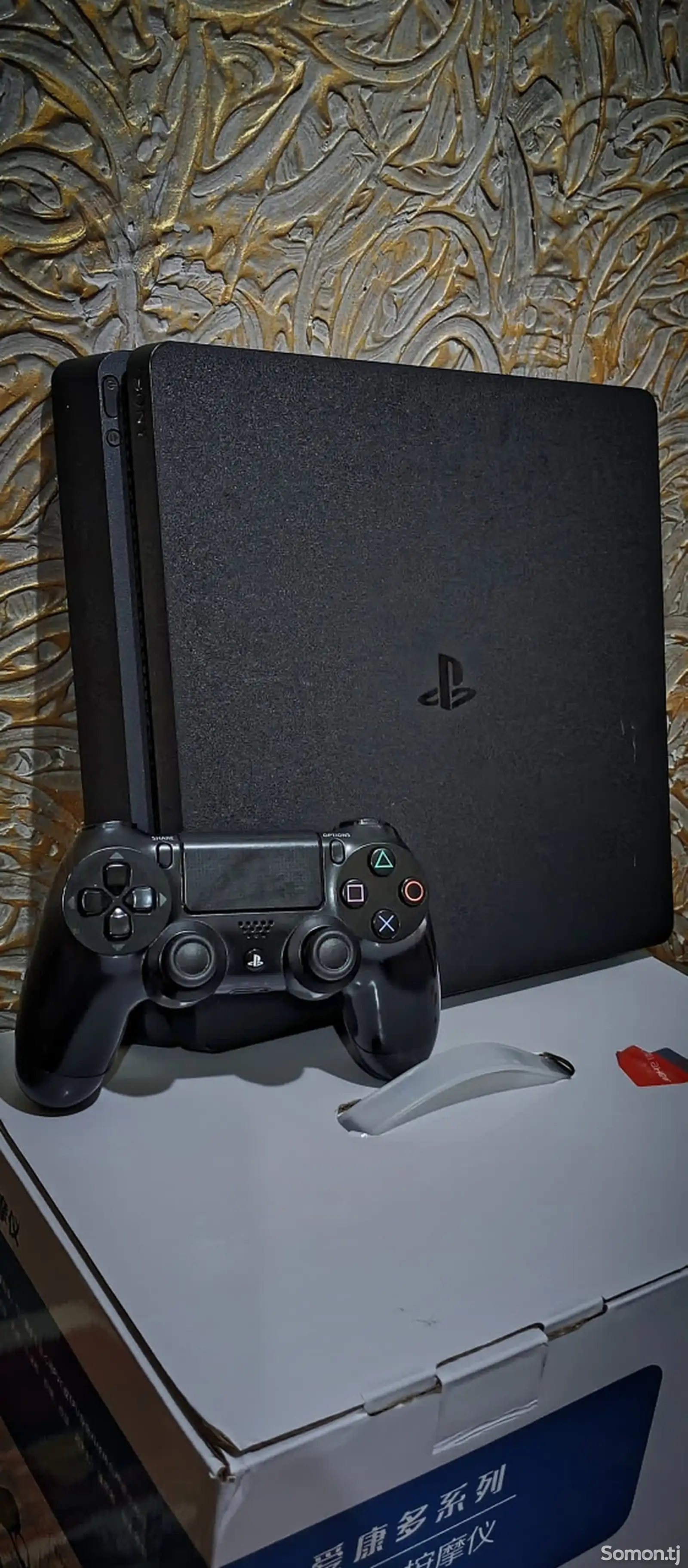 Игровая приставка Sony PlayStation 4 slim