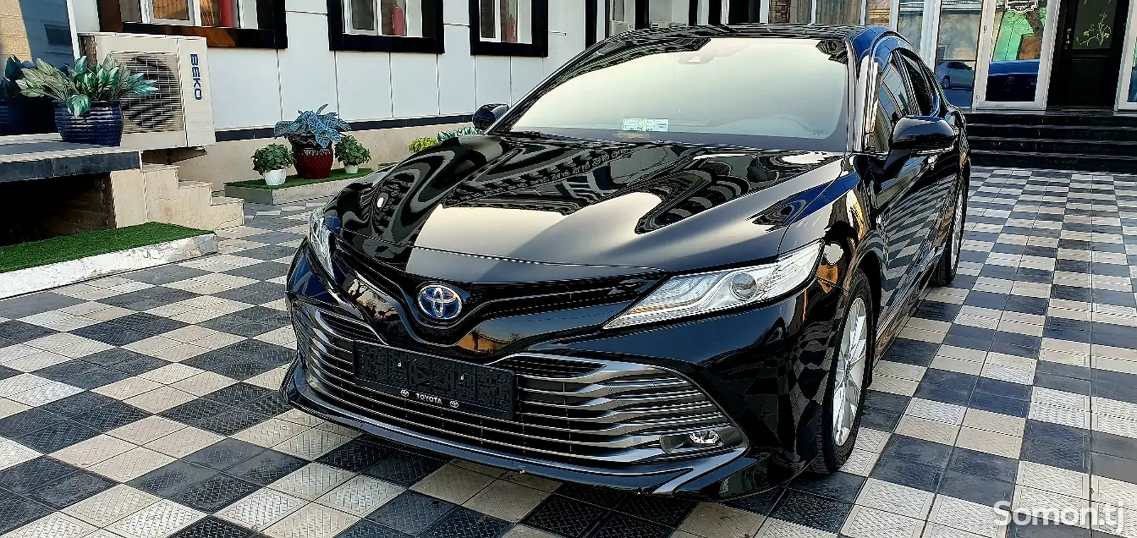 Toyota Camry, 2017-1