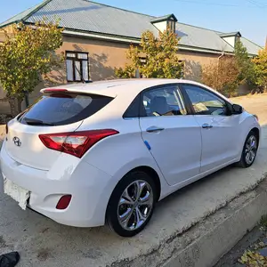 Hyundai i30, 2014