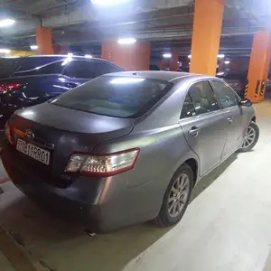 Toyota Camry, 2010