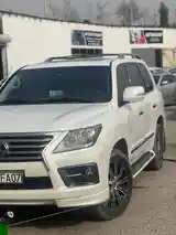 Lexus LX series, 2011-2