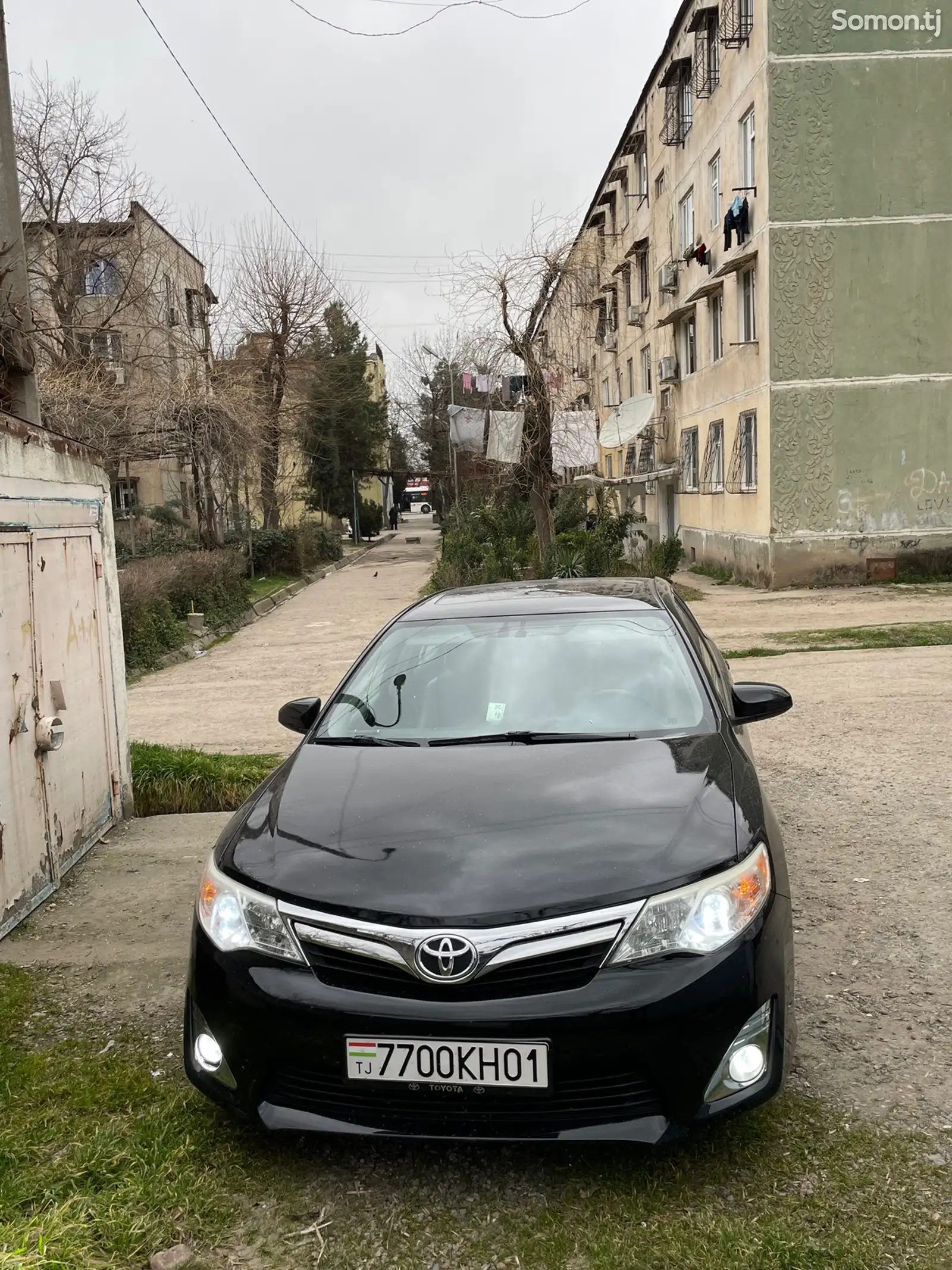 Toyota Camry, 2012-1