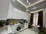 3-комн. квартира, 2 этаж, 100м², Ватан-8