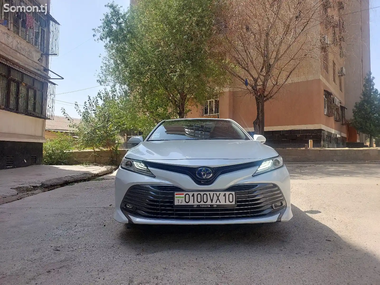 Toyota Camry, 2018-1