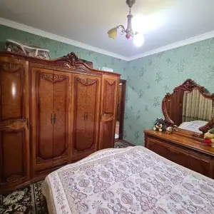 3-комн. квартира, 4 этаж, 80 м², 8 мкр