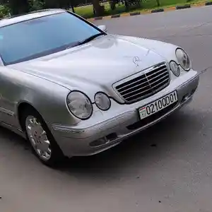 Mercedes-Benz E class, 2002