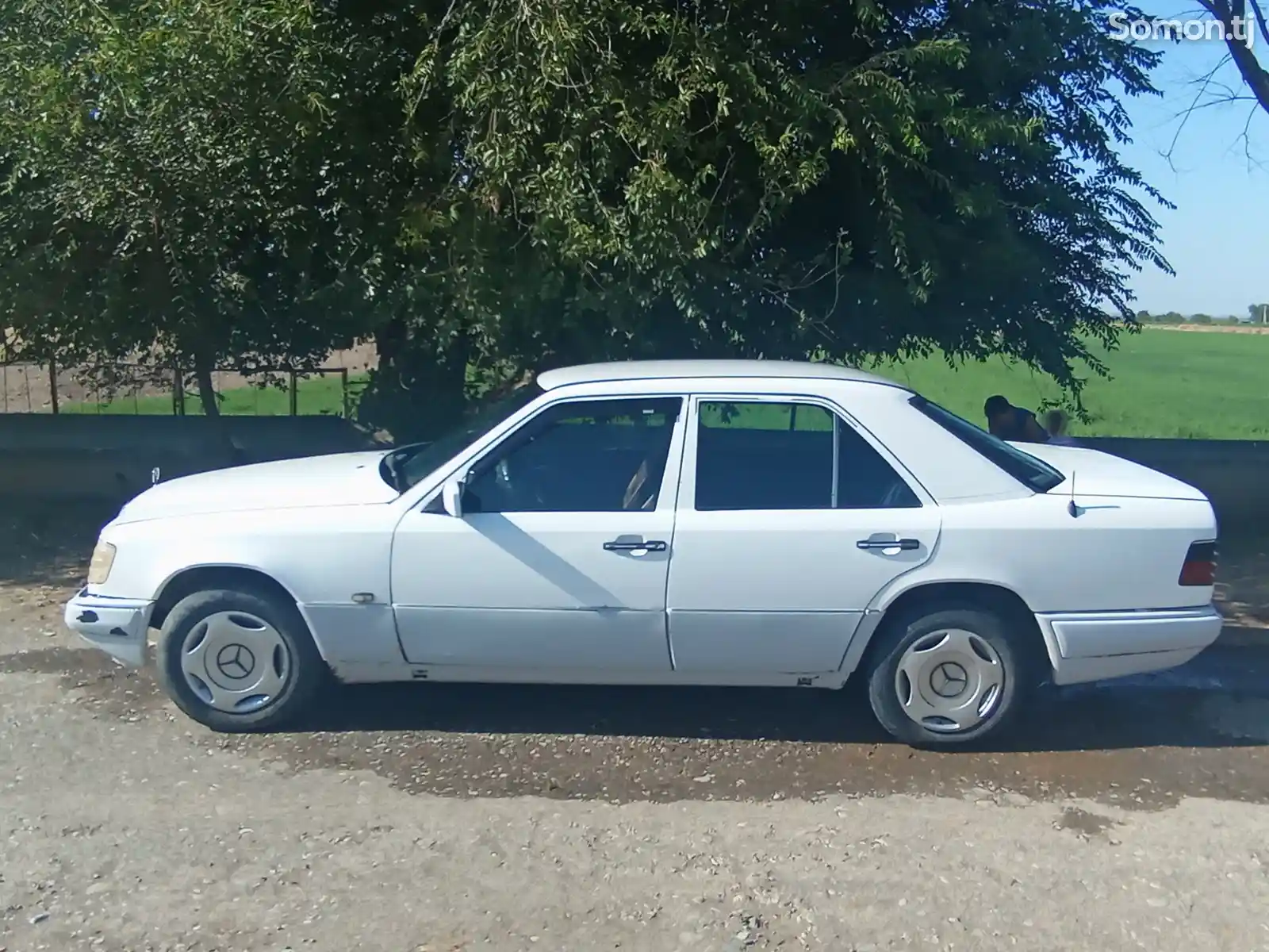 Mercedes-Benz W124, 1989-2