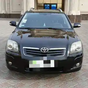 Лобовое стекло от Toyota Avensis