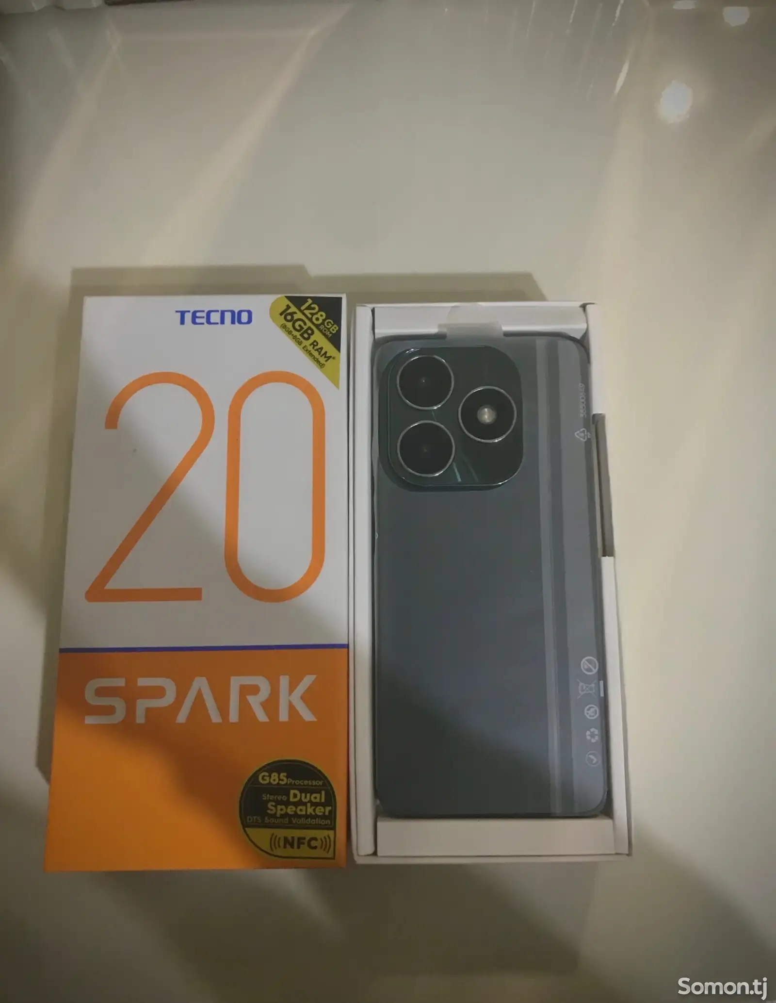 Tecno Spark 20 Dark blue-1