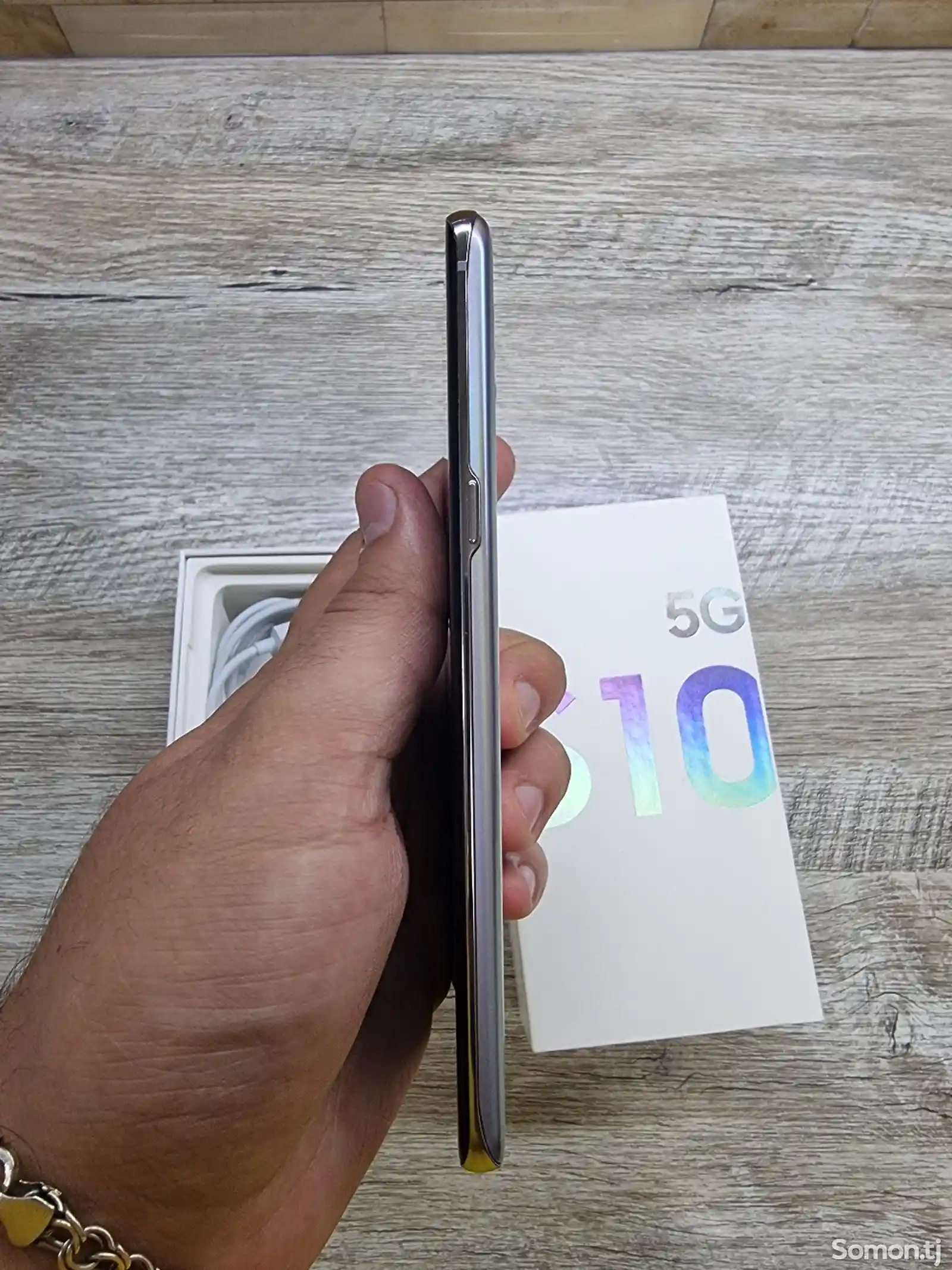 Samsung Galaxy S10 5G-5