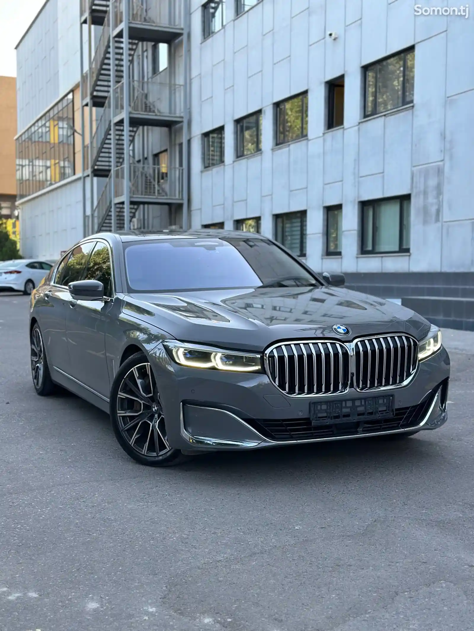BMW 7 series, 2020-1