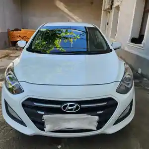 Hyundai i30, 2016