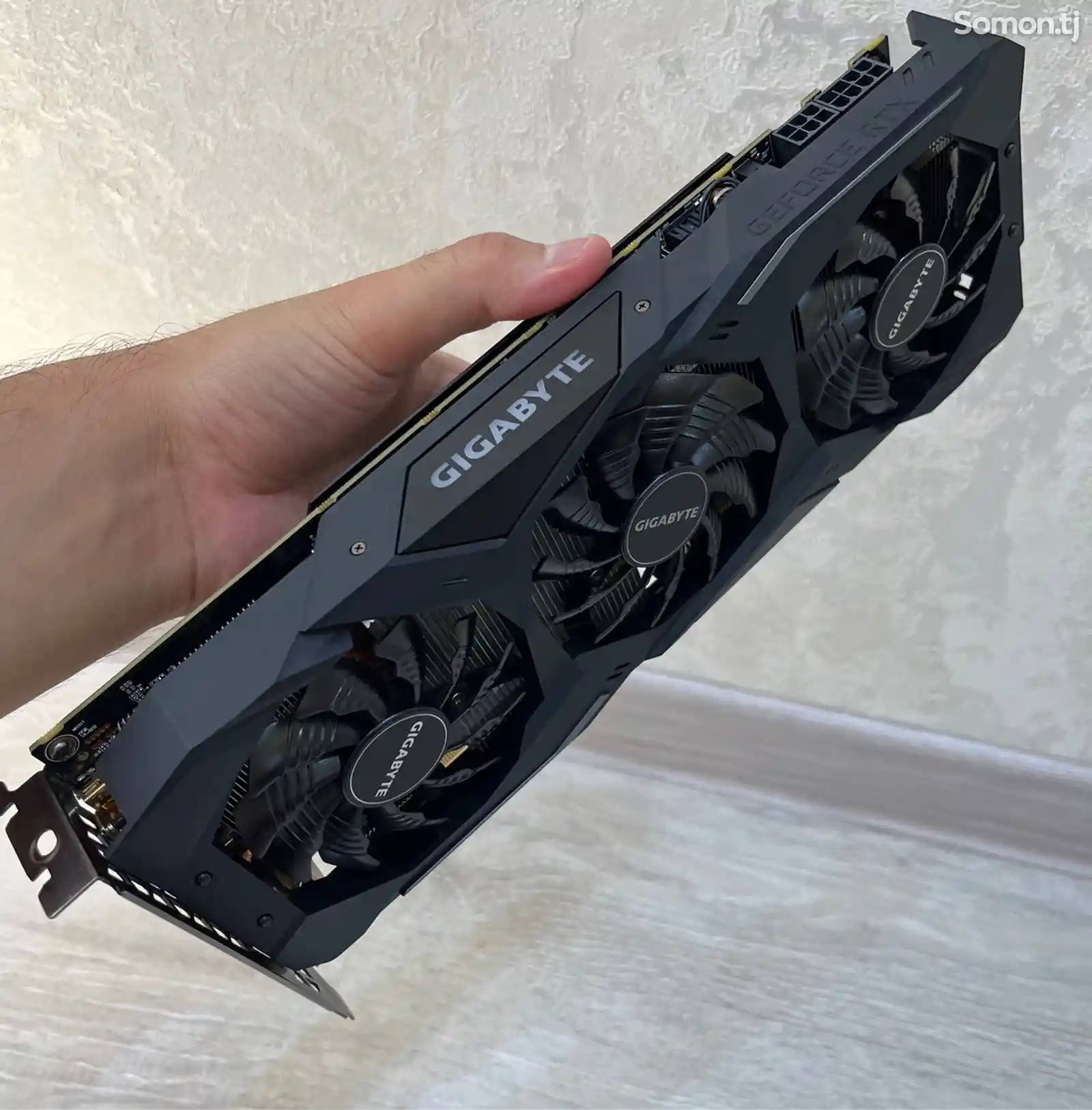 Видеокарта Gigabyte RTX 2070 8Gb Gddr6-2