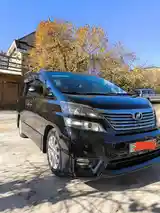 Toyota Vellfire, 2010-11