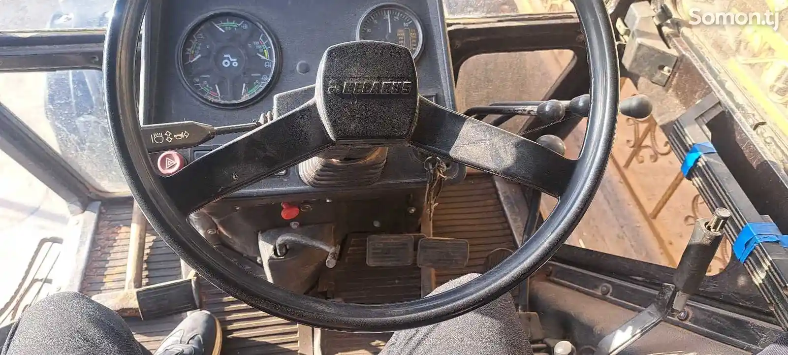 Трактор МТ3-82-4