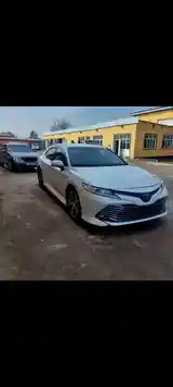 Toyota Camry, 2019-7