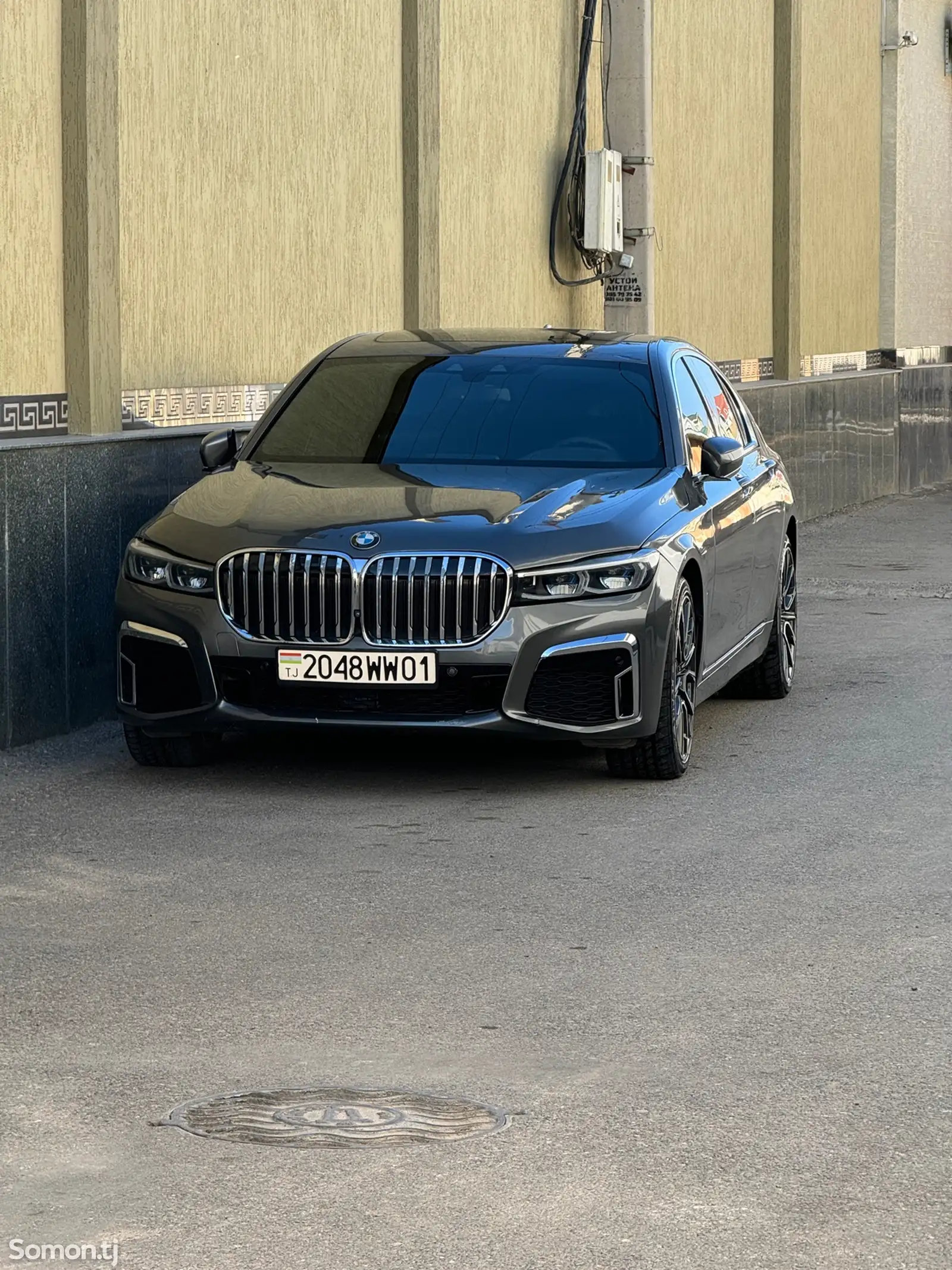 BMW 7 series, 2017-1