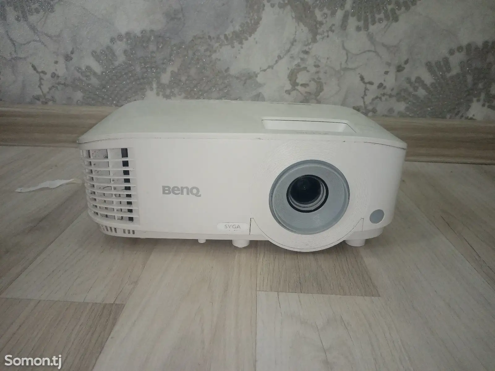 Проектор BENQ-1