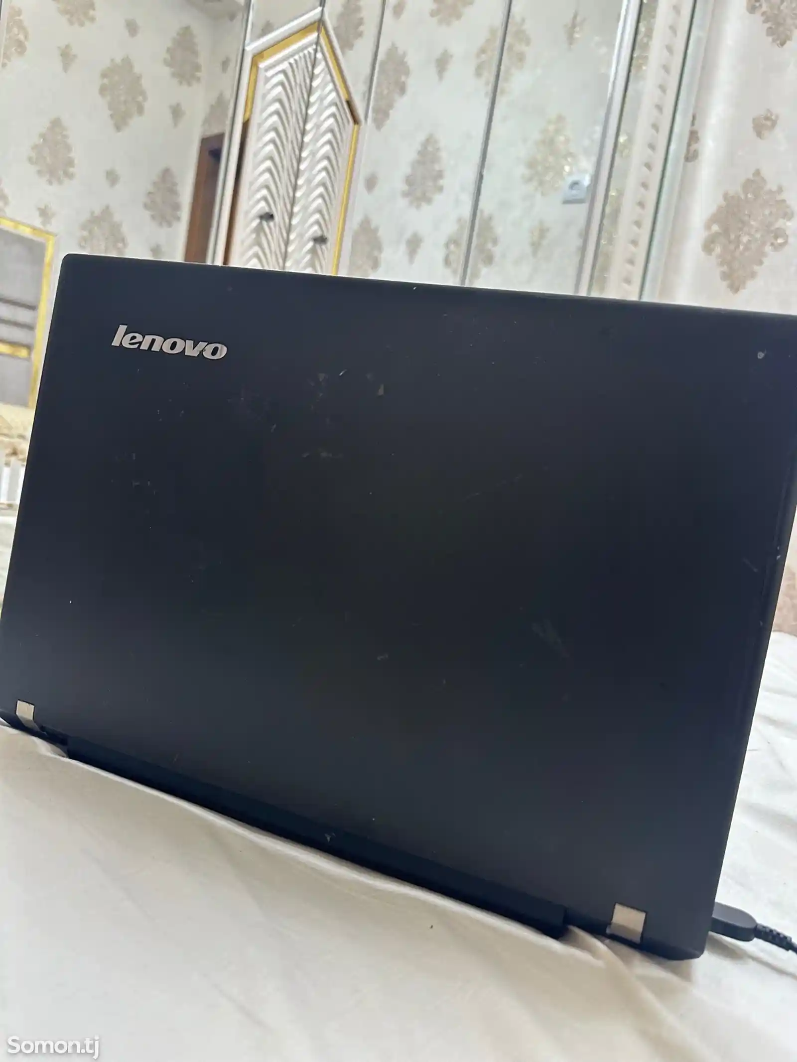 Ноутбук Lenovo-4