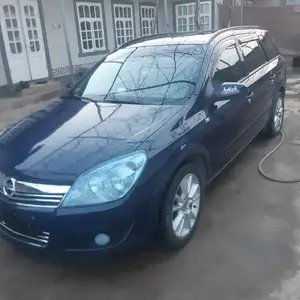 Opel Astra H, 2008