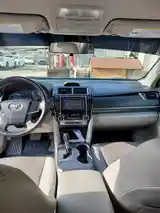 Toyota Camry, 2012-4