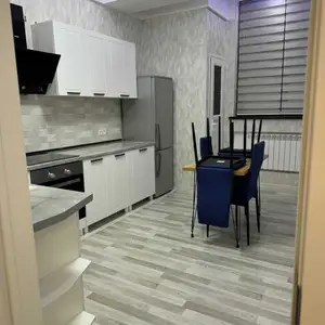 2-комн. квартира, 14 этаж, 75м², Hilton