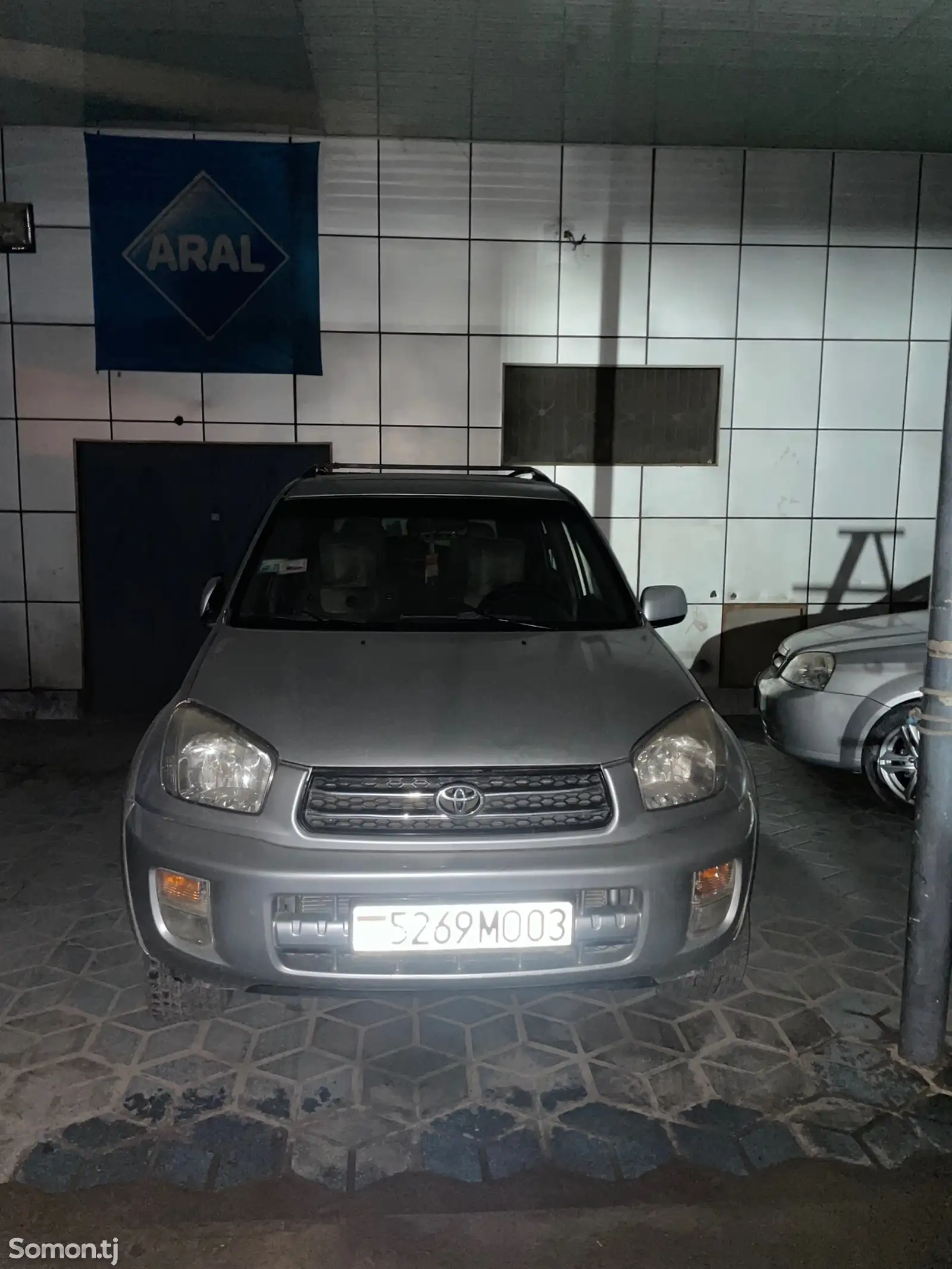 Toyota RAV 4, 2001-1