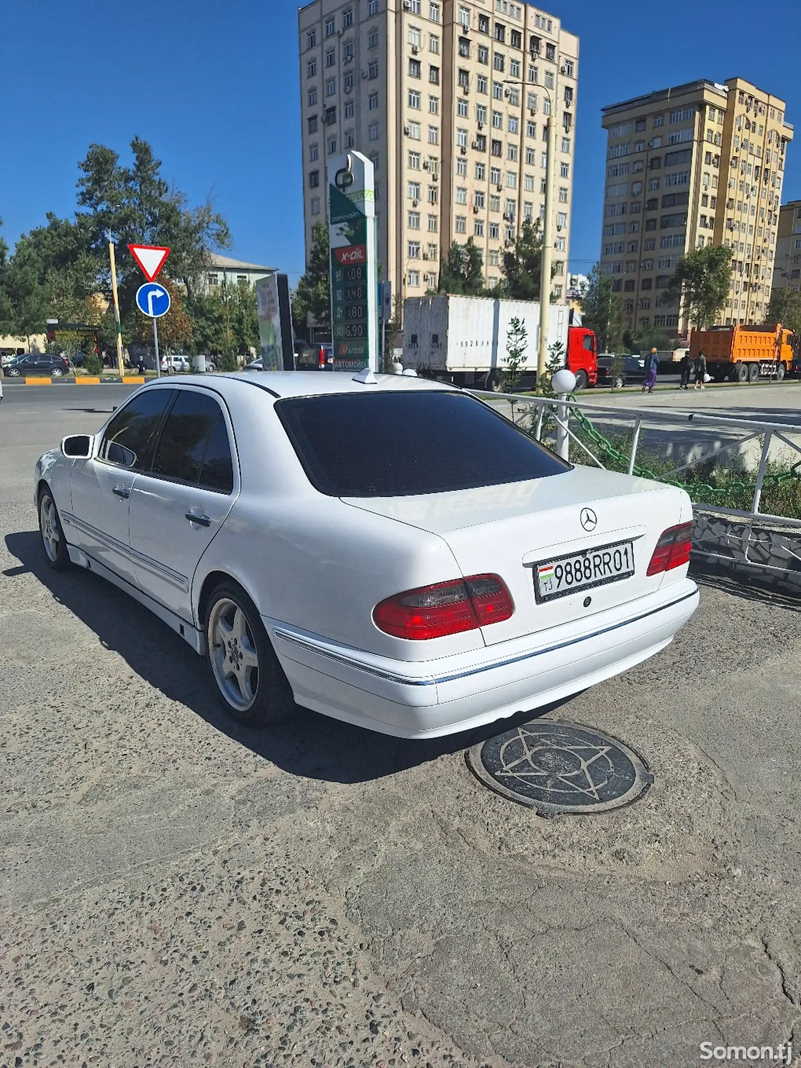 Mercedes-Benz E class, 2001-1