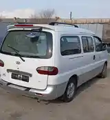 Микроавтобус Hyundai Starex, 2000-2