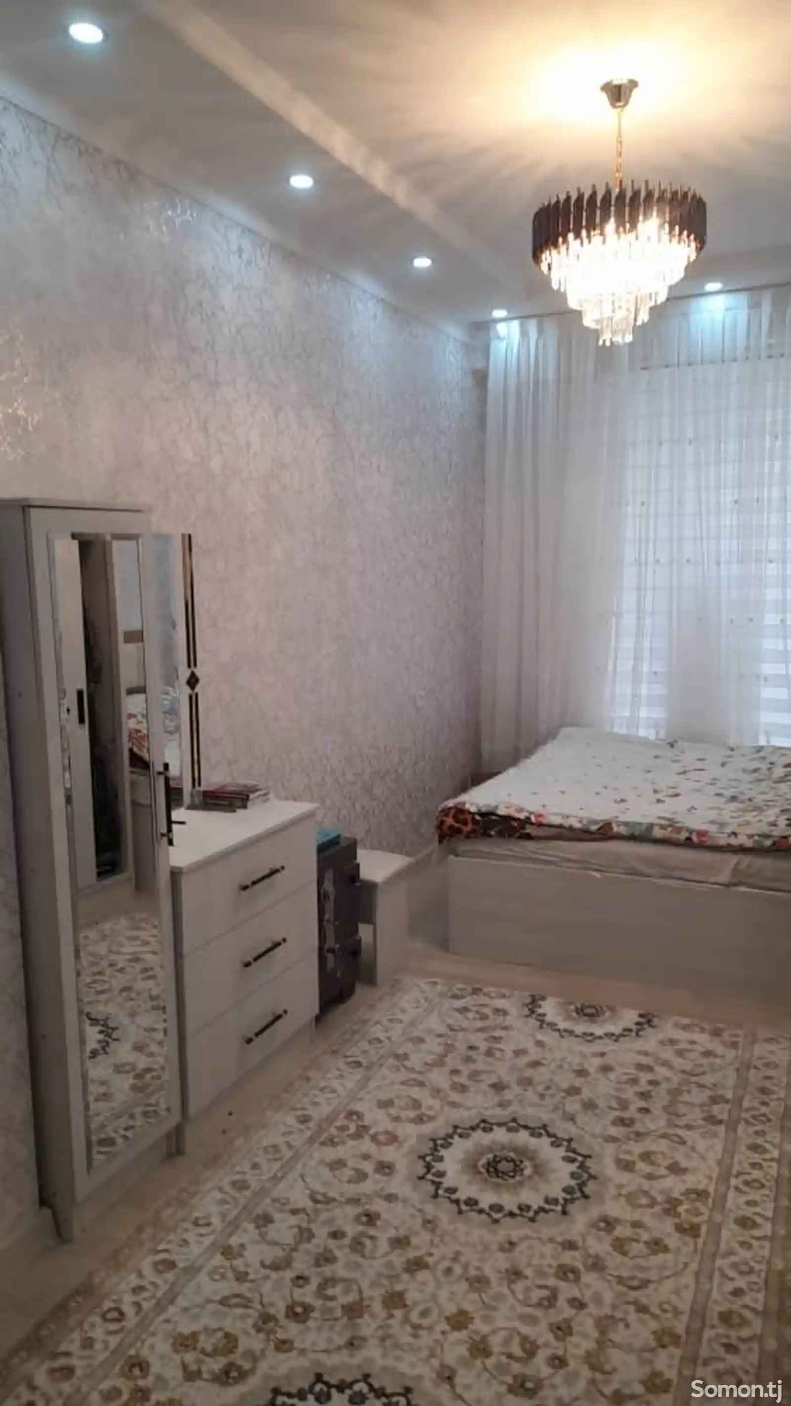 2-комн. квартира, 5 этаж, 46 м², Голубой экран-2