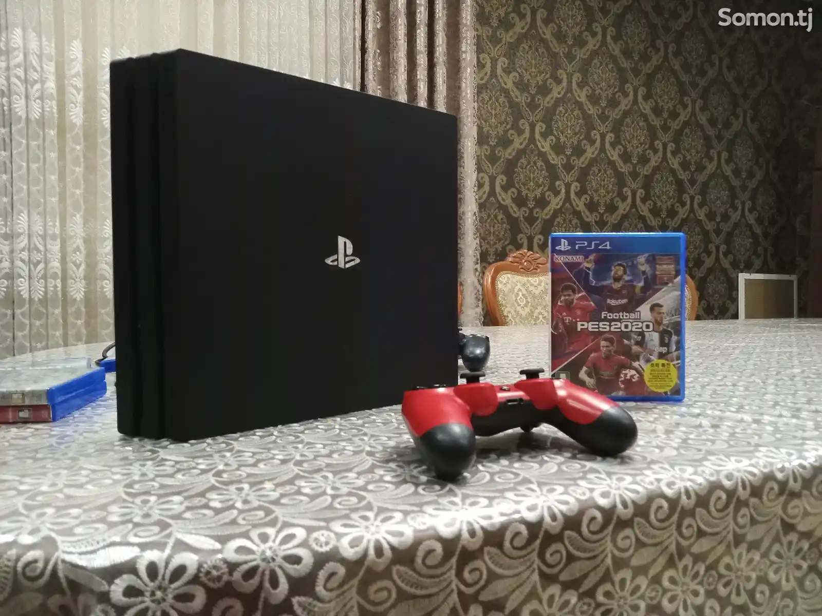 Игровая приставка Playstation 4 pro 1 T-2