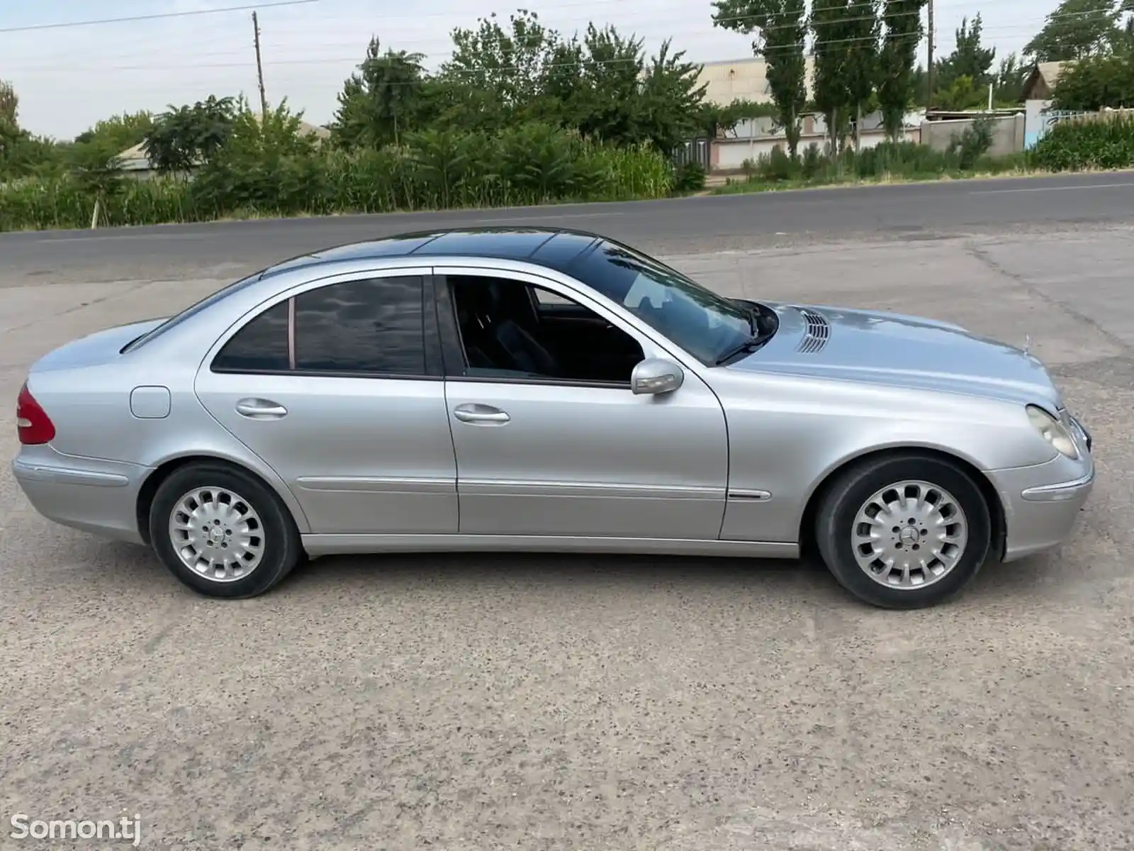 Mercedes-Benz E class, 2003-5