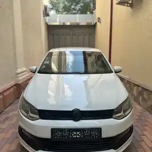 Volkswagen Polo, 2015