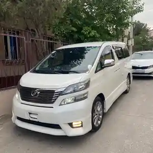 Toyota Vellfire, 2014