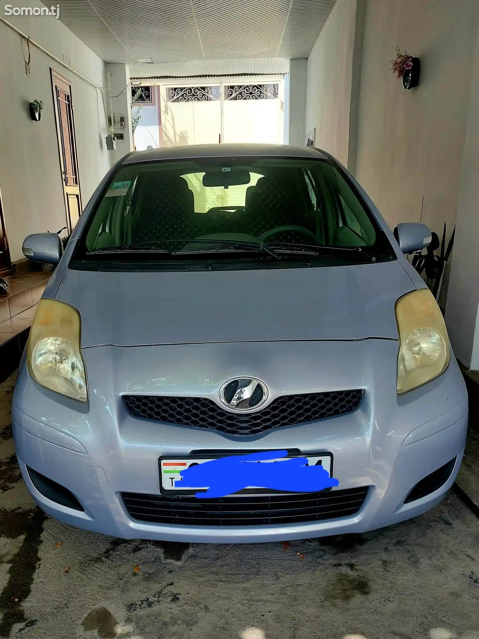 Toyota Vitz, 2008