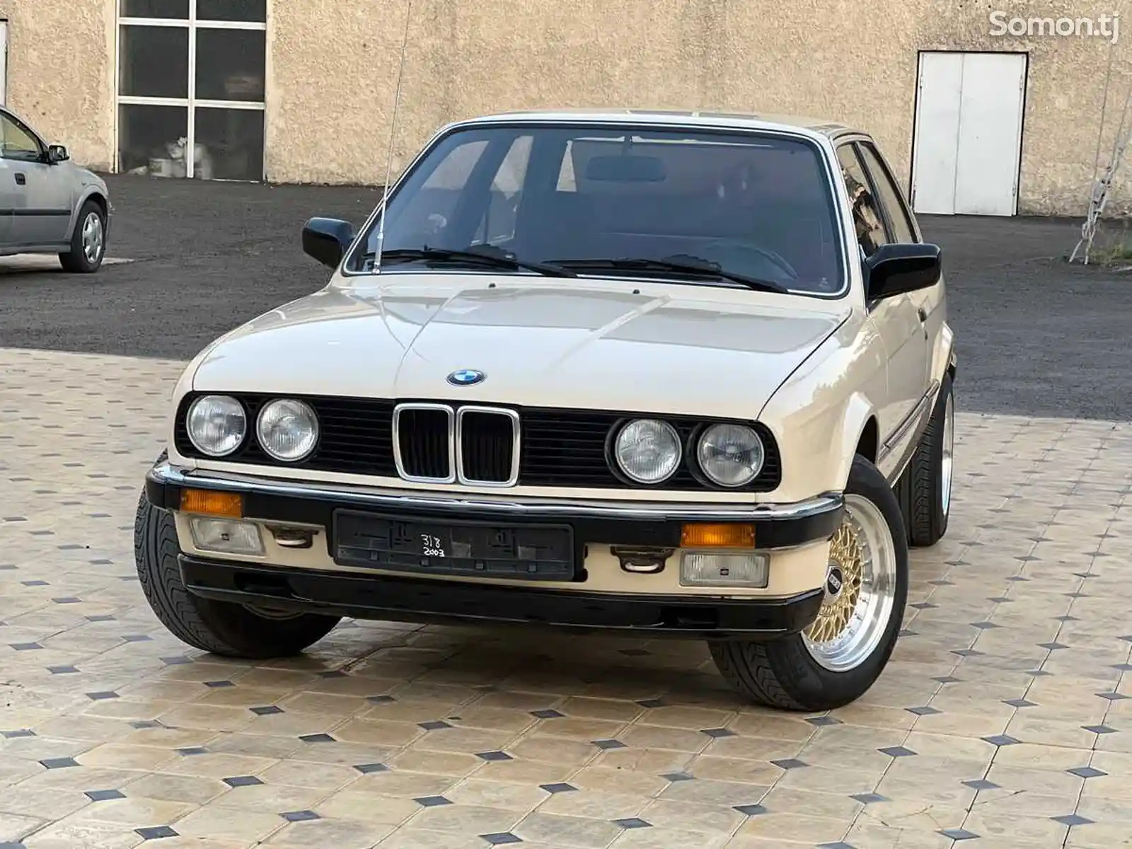 BMW 3 series, 1983-3