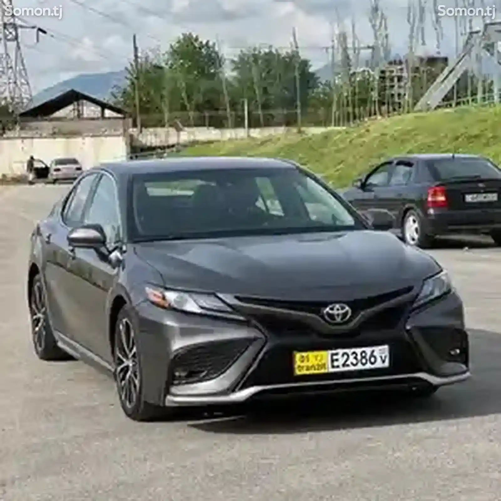 Toyota Camry, 2020-13