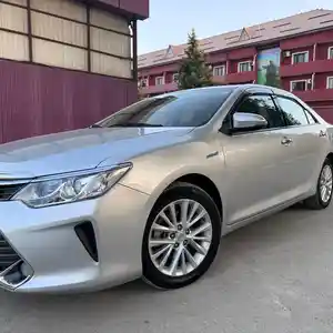 Toyota Camry, 2015