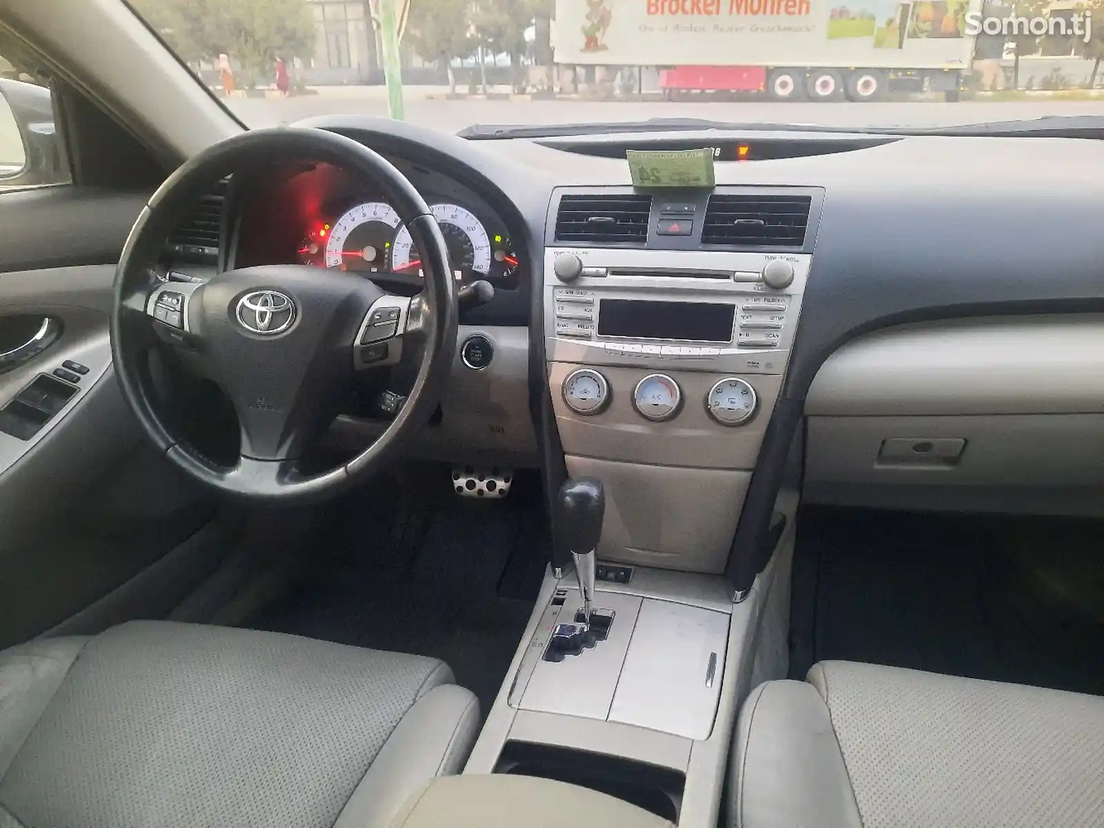 Toyota Camry, 2011-11