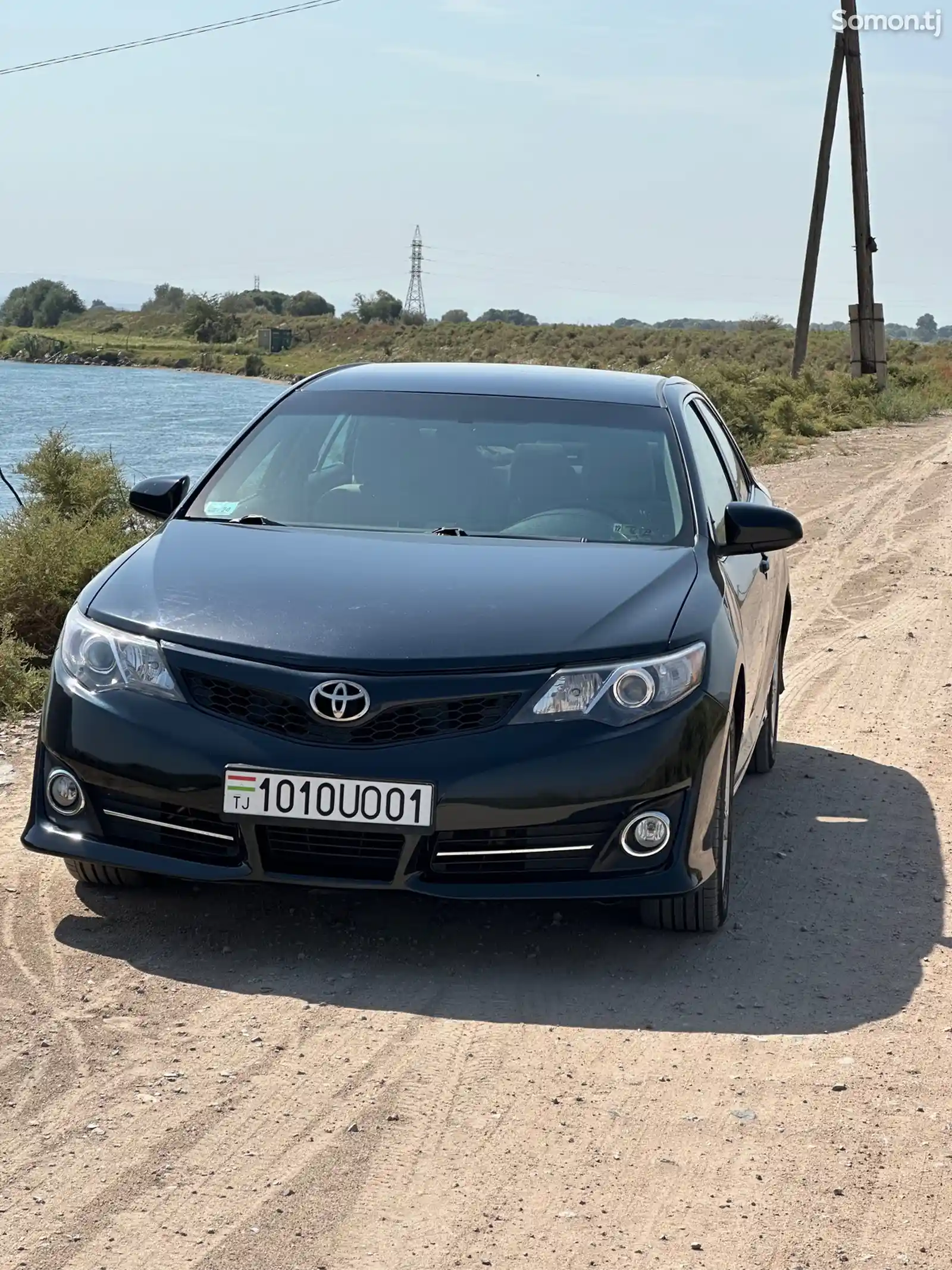 Toyota Camry, 2013-1