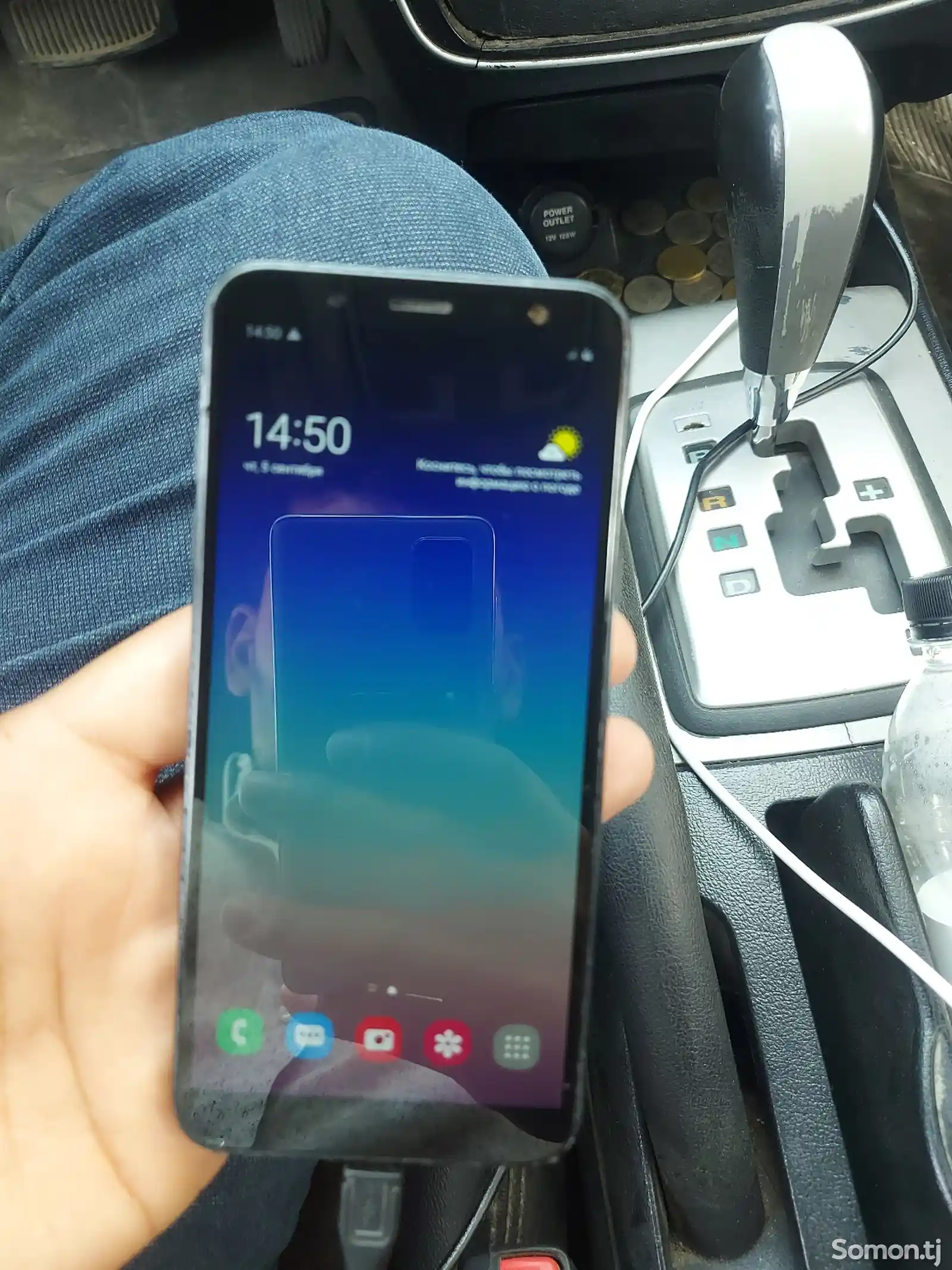 Samsung Galaxy A6-1