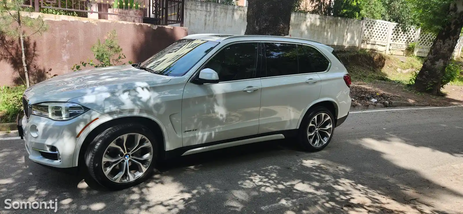 BMW X5, 2018-7