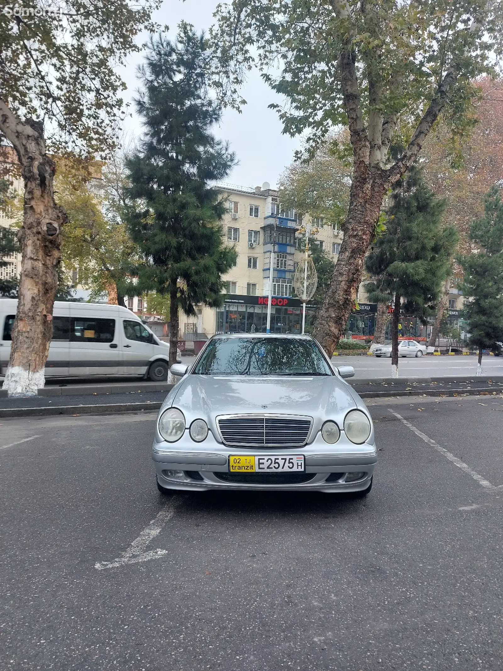 Mercedes-Benz E class, 2002-1