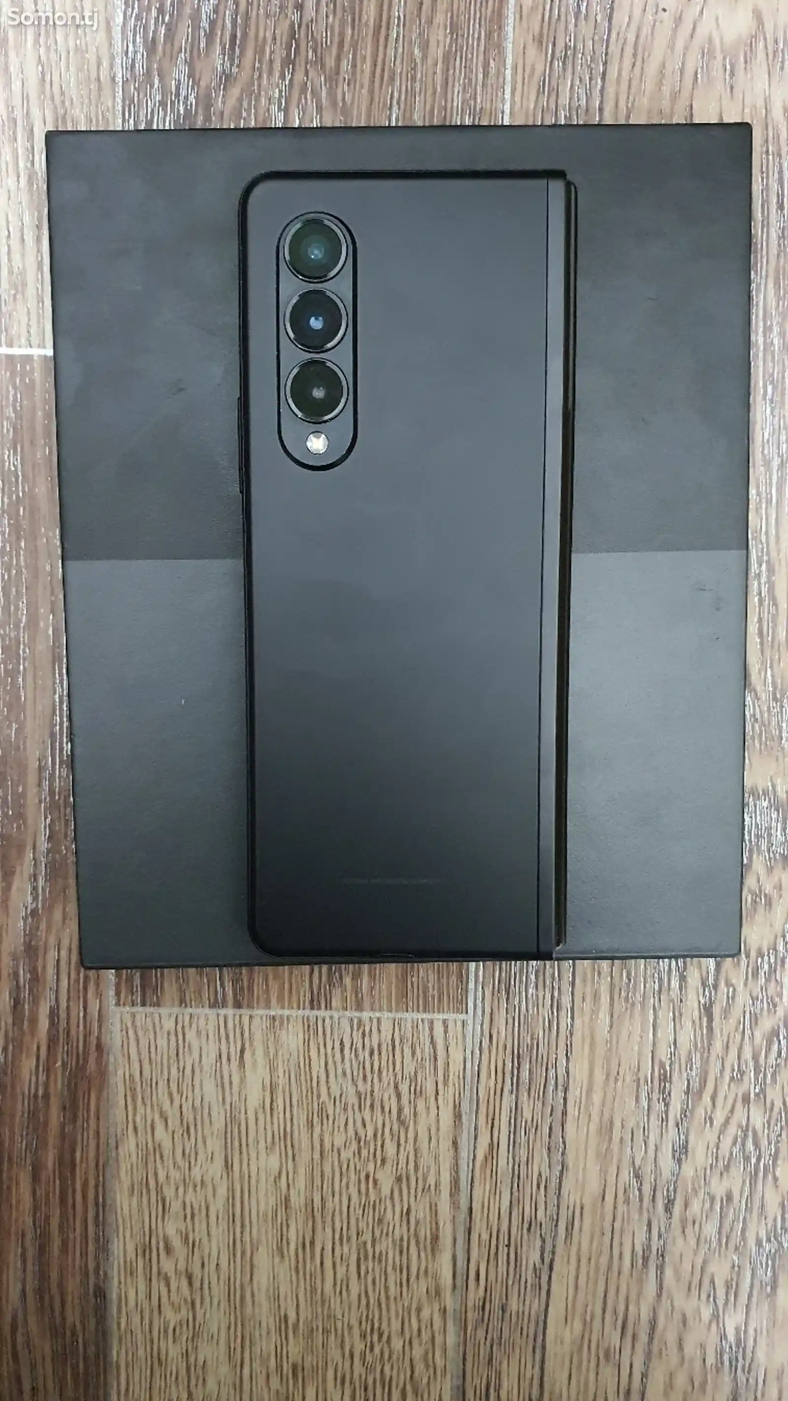 Samsung Galaxy Z Fold 3-6