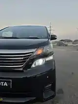 Toyota Vellfire, 2010-2