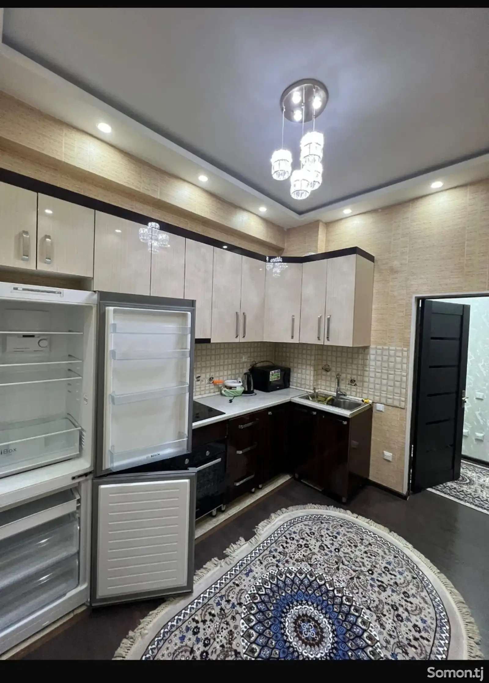 2-комн. квартира, 4 этаж, 70м², доми алфемо-6