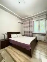 3-комн. квартира, 1 этаж, 80м², Ул. М. Турсунзода 8-10